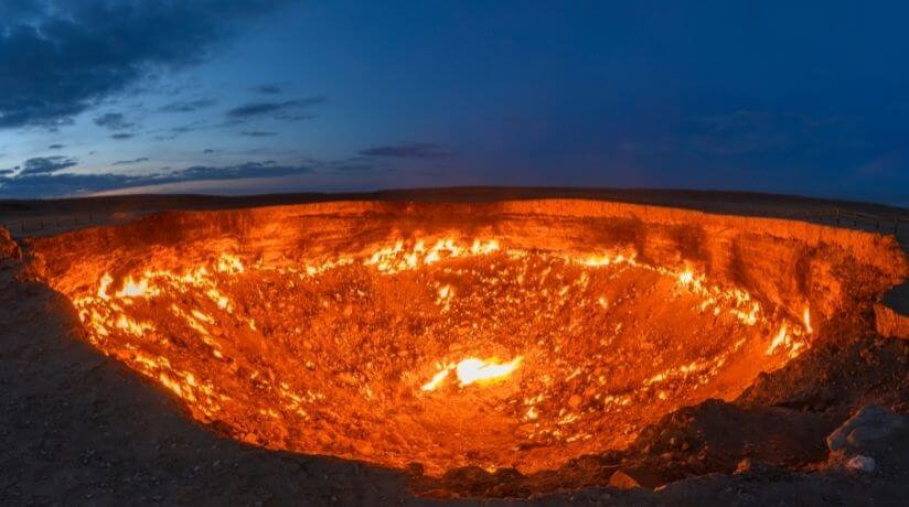 El cráter de Darvaz, uno de los lugares más peligrosos del mundo