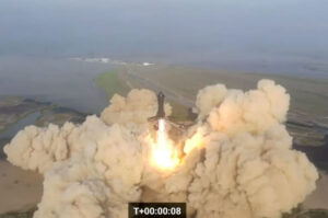 Video del Starship de SpaceX que explotó en el aire tras el despegue inaugural