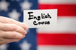 Aprende inglés gratis y estudia para vivir en EE.UU con título universitario