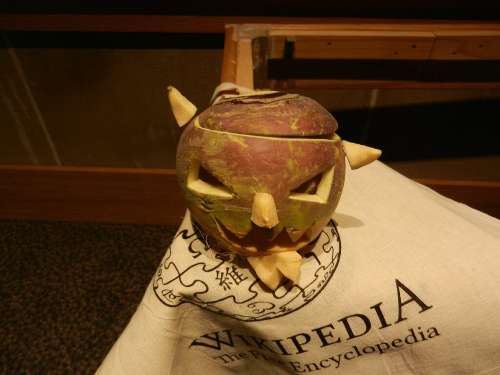 Nabo tallado con forma de cara